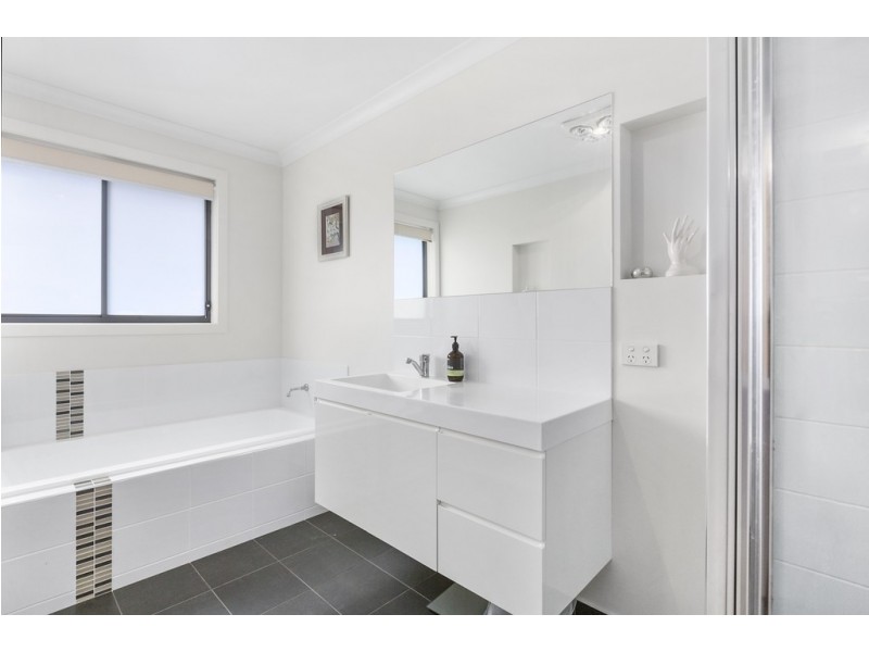 54 Incana Road, Margate TAS 7054