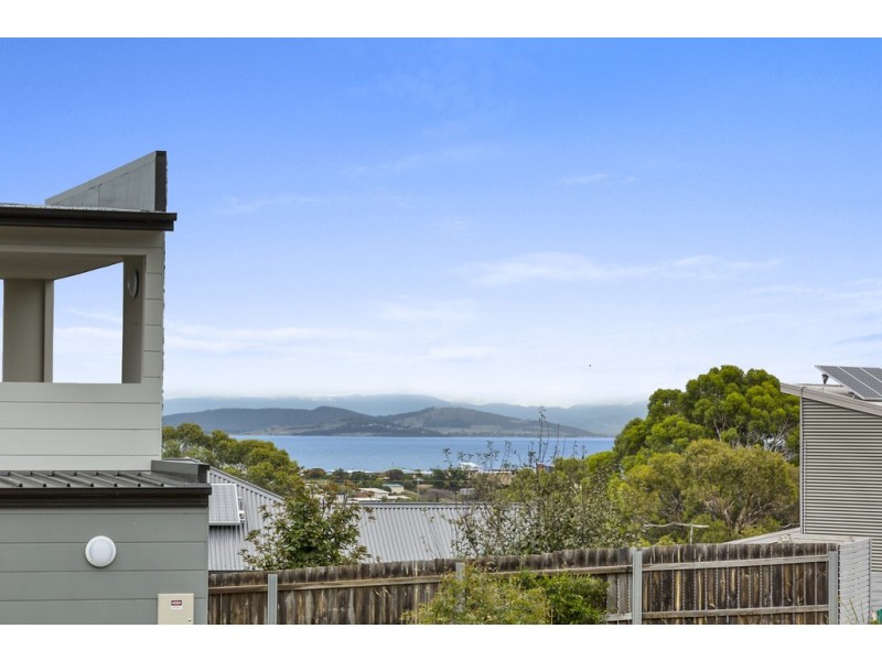 25 Luke Avenue, Carlton TAS 7173