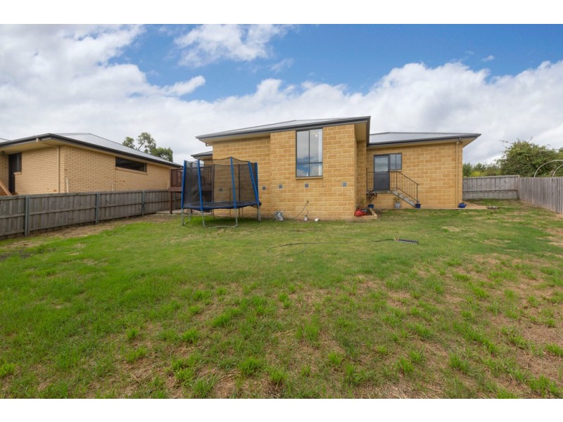 2/7 Trevally Court, Kingston TAS 7050