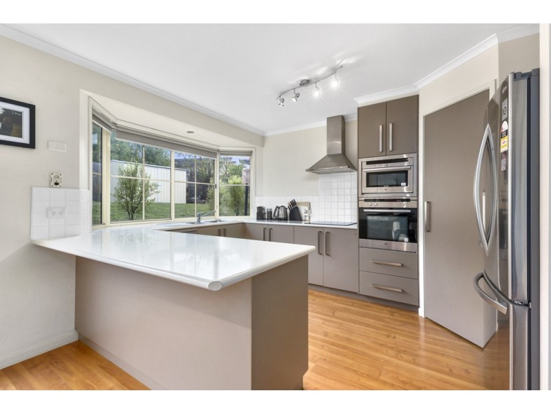6 Brook Way, Kingston TAS 7050
