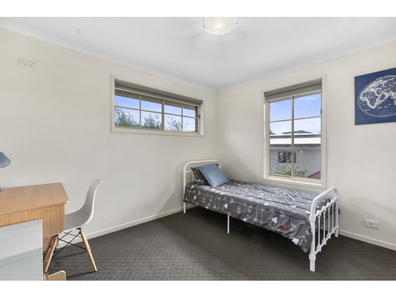 6 Brook Way, Kingston TAS 7050