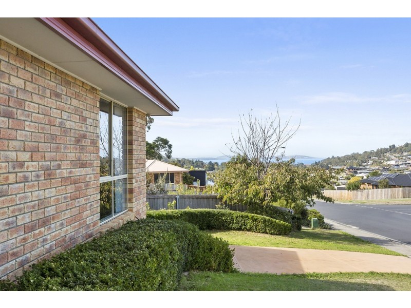 86 Willowbend Road, Kingston TAS 7050