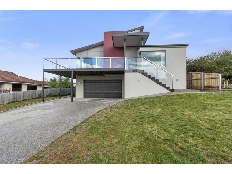 106A Crystal Downs Drive, Blackmans Bay TAS 7052