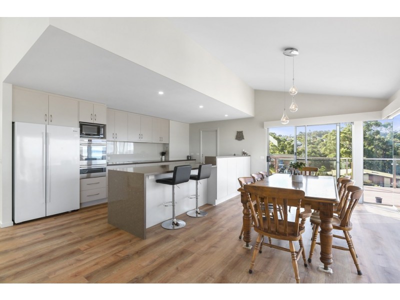 106A Crystal Downs Drive, Blackmans Bay TAS 7052