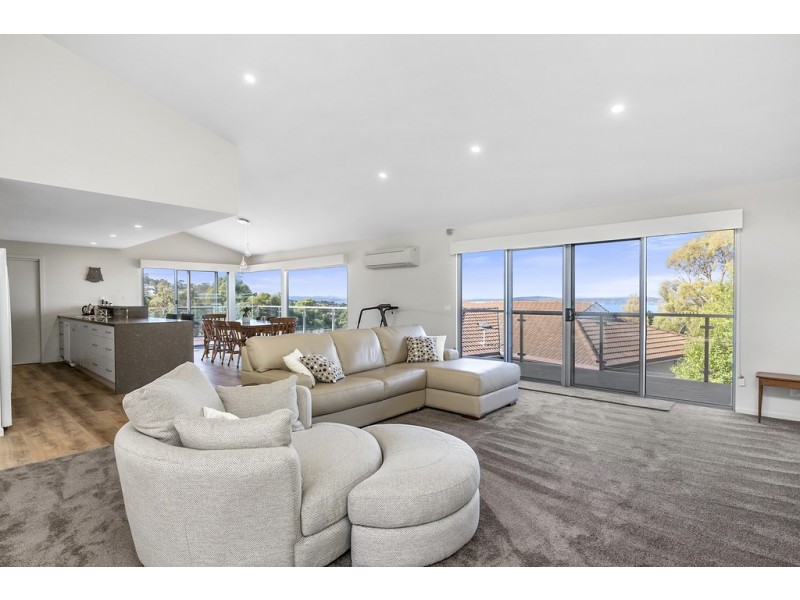 106A Crystal Downs Drive, Blackmans Bay TAS 7052