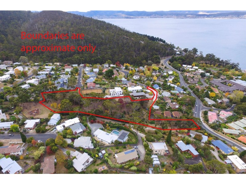 11 Nightingale Avenue, Taroona TAS 7053