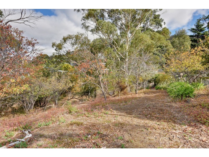 11 Nightingale Avenue, Taroona TAS 7053