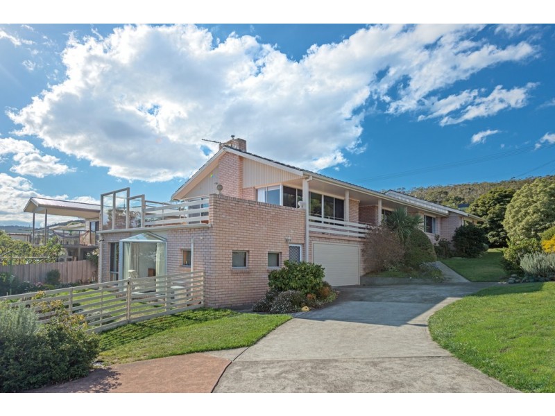 189 Carella Street, Howrah TAS 7018