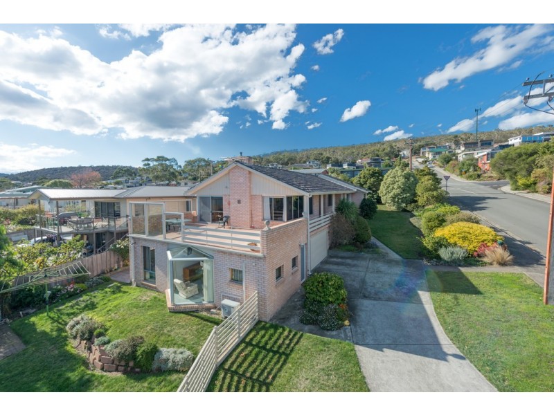 189 Carella Street, Howrah TAS 7018