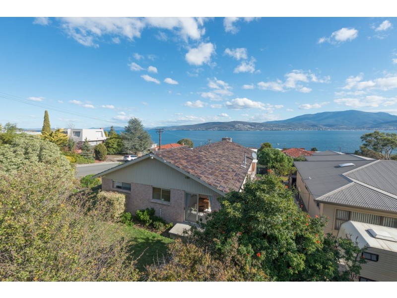 189 Carella Street, Howrah TAS 7018