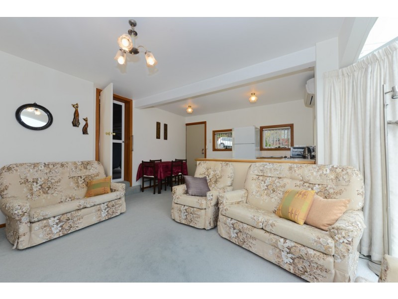 189 Carella Street, Howrah TAS 7018