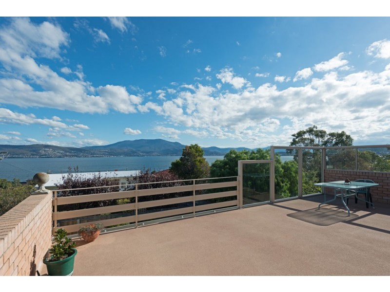 189 Carella Street, Howrah TAS 7018