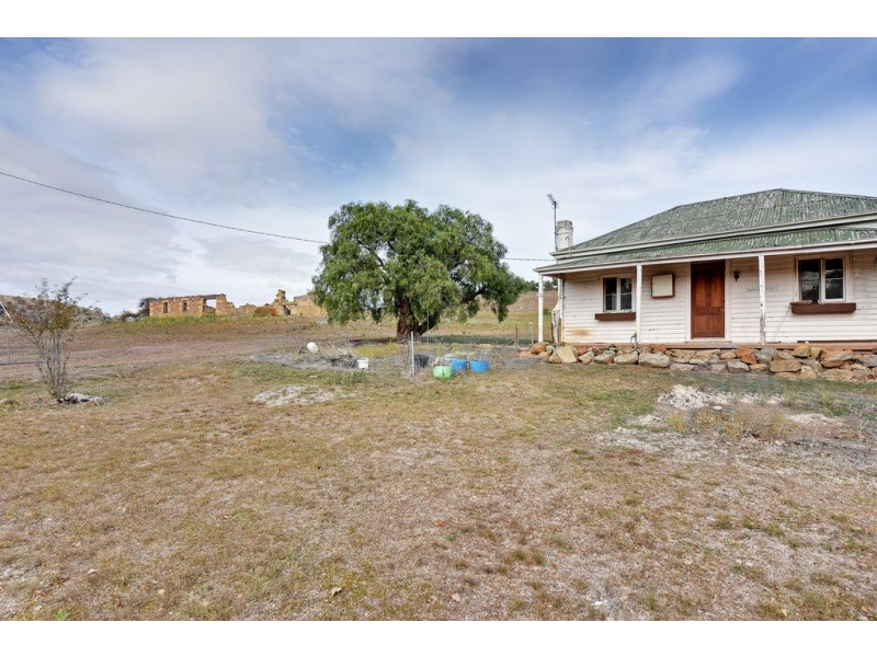 7661 Midland Highway, Antill Ponds TAS 7120