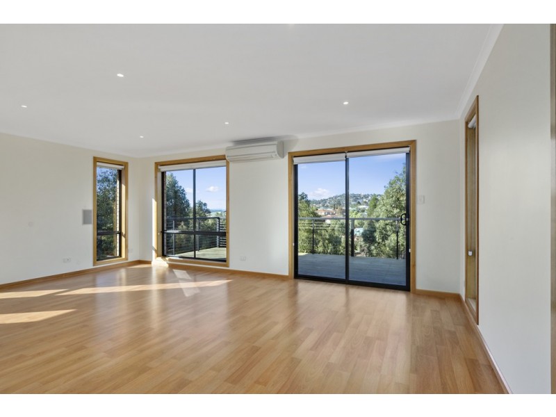 11 Olivia Court, Kingston TAS 7050