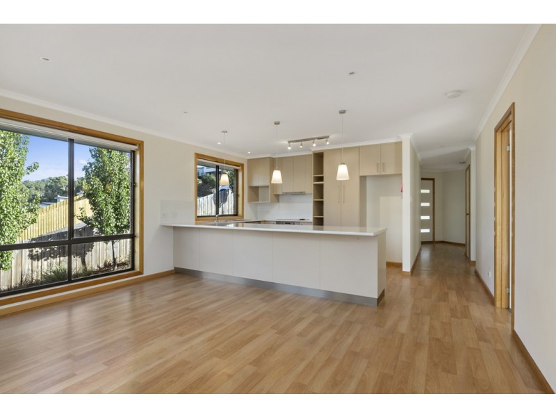 11 Olivia Court, Kingston TAS 7050
