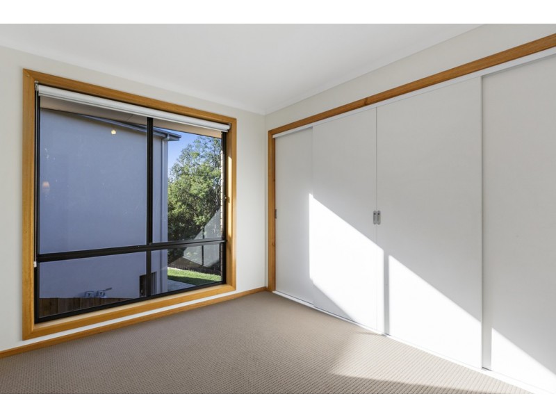 11 Olivia Court, Kingston TAS 7050