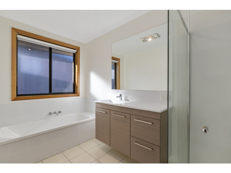 11 Olivia Court, Kingston TAS 7050