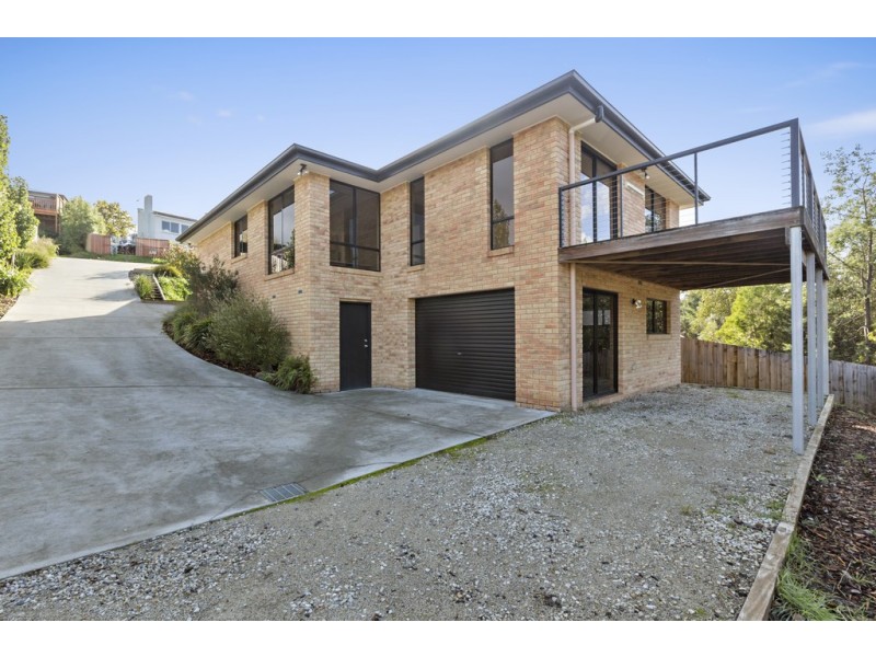 11 Olivia Court, Kingston TAS 7050