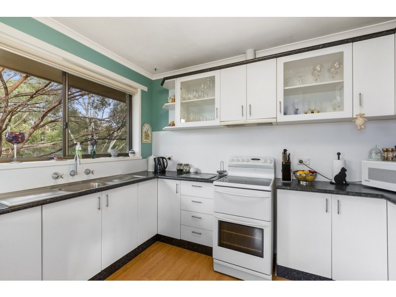 16 Mirramar Park, Blackmans Bay TAS 7052