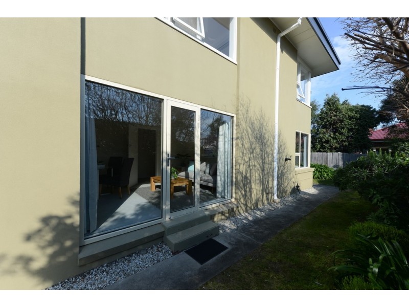 Unit 2, 7a Sandown Avenue, Sandy Bay TAS 7005