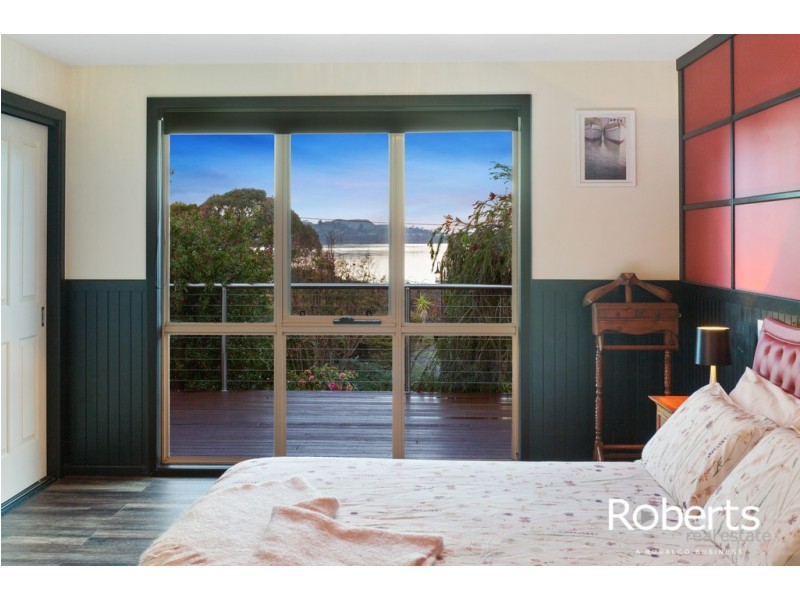 36 Sunset Boulevard, Clarence Point TAS 7270