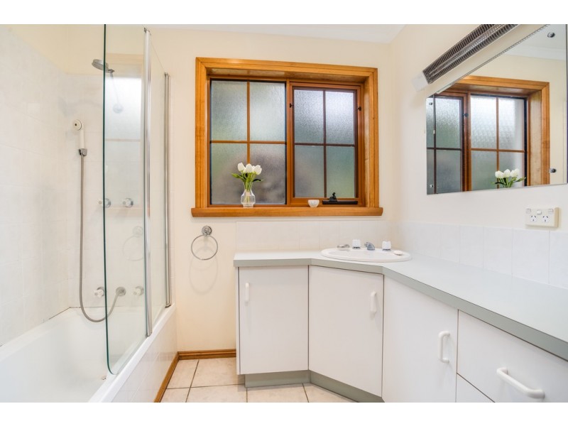 2 Alpine Crescent, Grindelwald TAS 7277