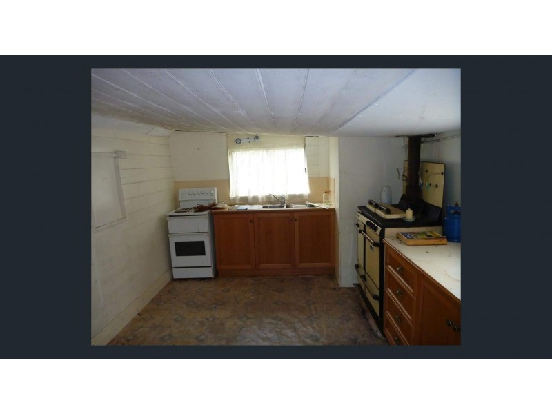 15 Douglas Street, Beaconsfield TAS 7270
