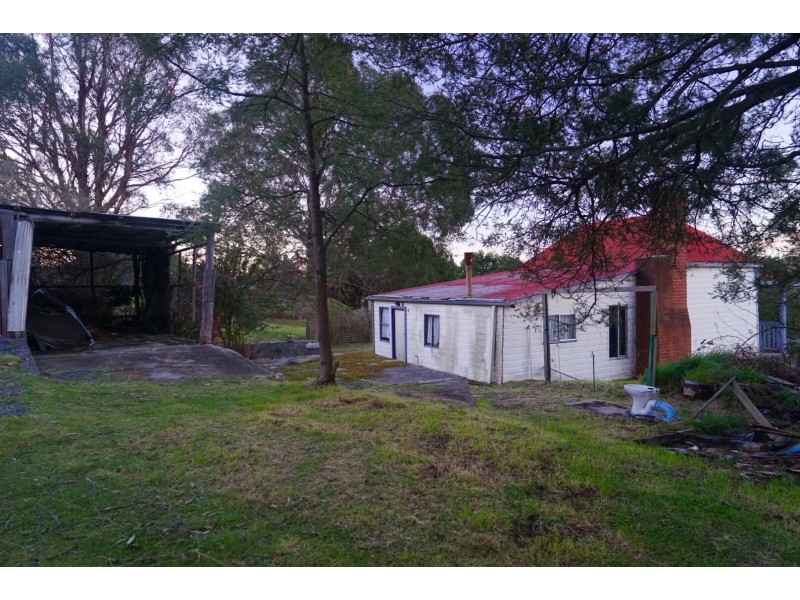 15 Douglas Street, Beaconsfield TAS 7270