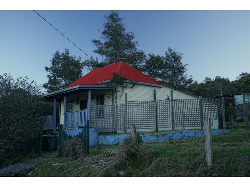 15 Douglas Street, Beaconsfield TAS 7270