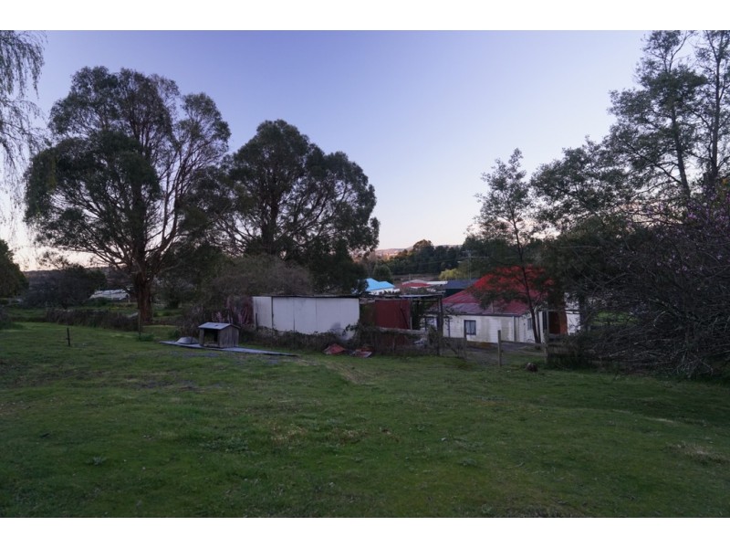 15 Douglas Street, Beaconsfield TAS 7270
