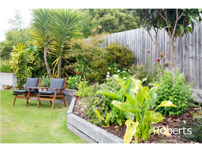 2 Augustus Street, Beauty Point TAS 7270