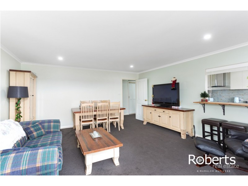 2 Augustus Street, Beauty Point TAS 7270