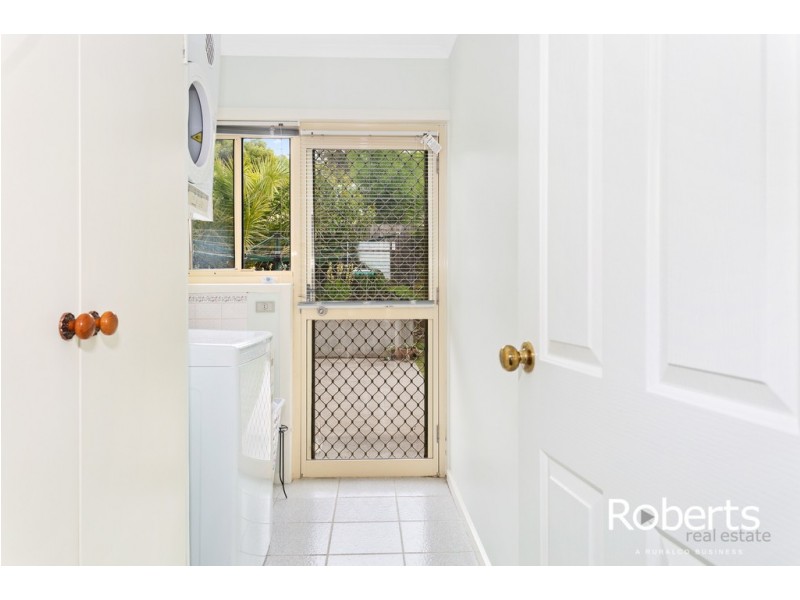 2 Augustus Street, Beauty Point TAS 7270