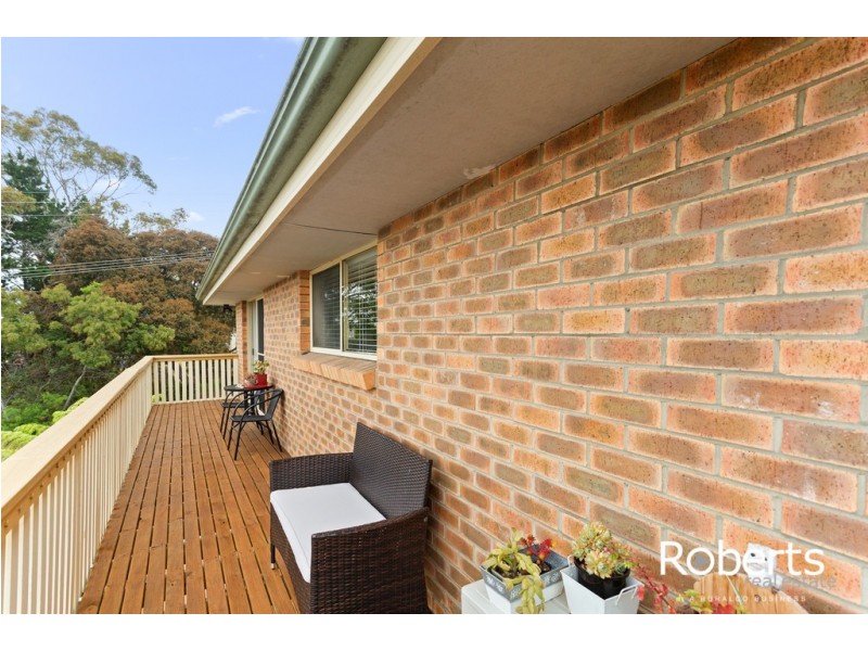 2 Augustus Street, Beauty Point TAS 7270