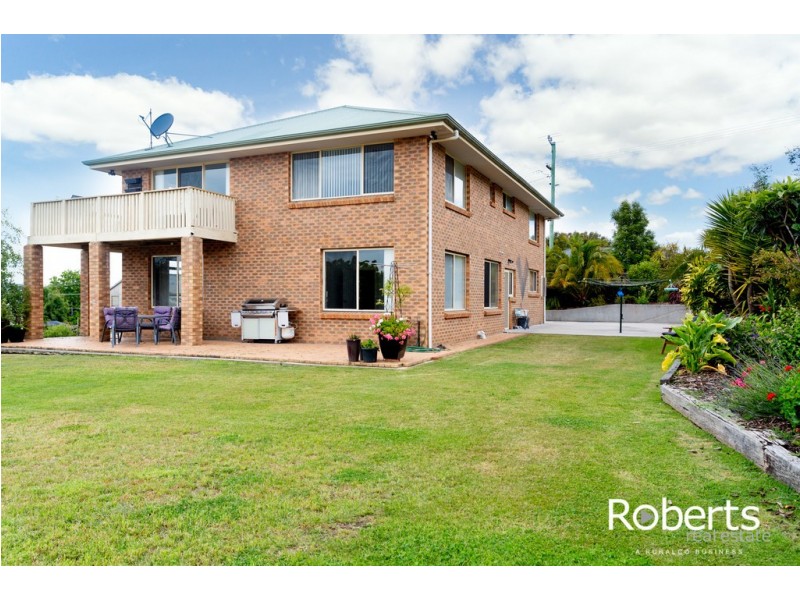 2 Augustus Street, Beauty Point TAS 7270