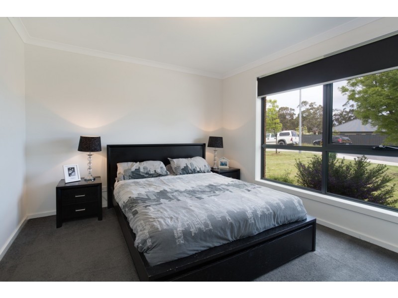25 Warburton Road, George Town TAS 7253