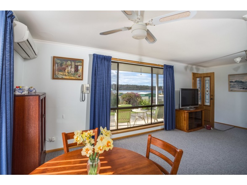 1/157 Gravelly Beach Road, Blackwall TAS 7275