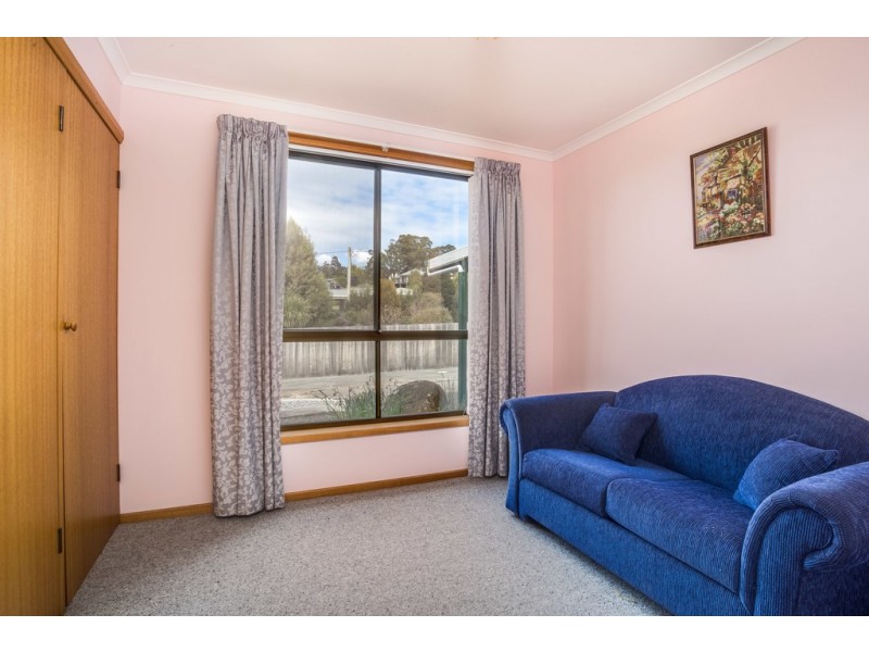 1/157 Gravelly Beach Road, Blackwall TAS 7275