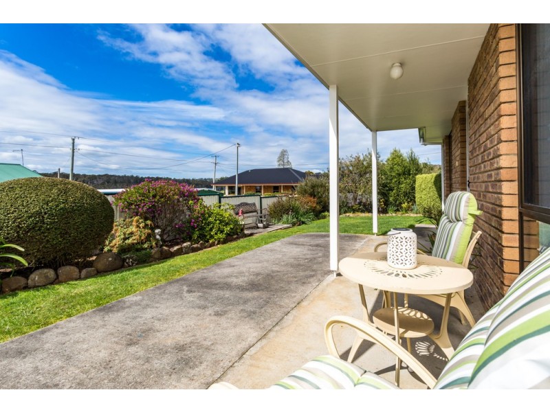 1/157 Gravelly Beach Road, Blackwall TAS 7275