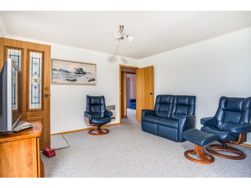 1/157 Gravelly Beach Road, Blackwall TAS 7275