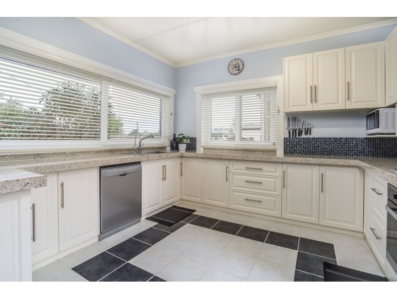 7 Garrett Street, Beauty Point TAS 7270
