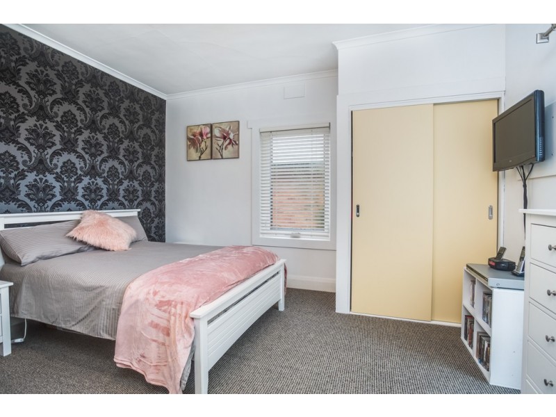 7 Garrett Street, Beauty Point TAS 7270