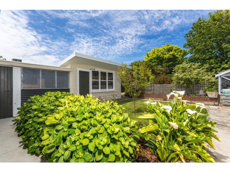 7 Garrett Street, Beauty Point TAS 7270