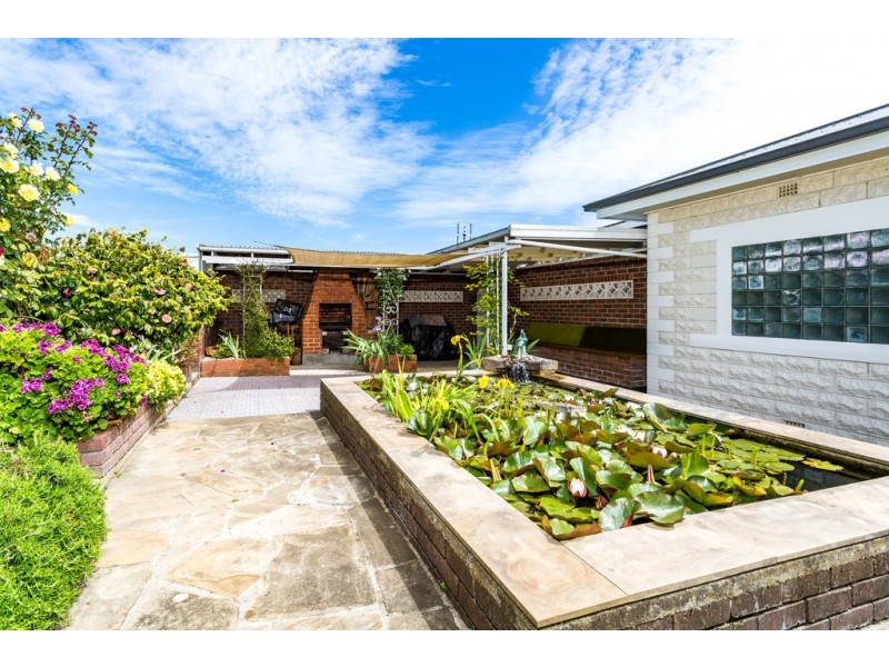 7 Garrett Street, Beauty Point TAS 7270