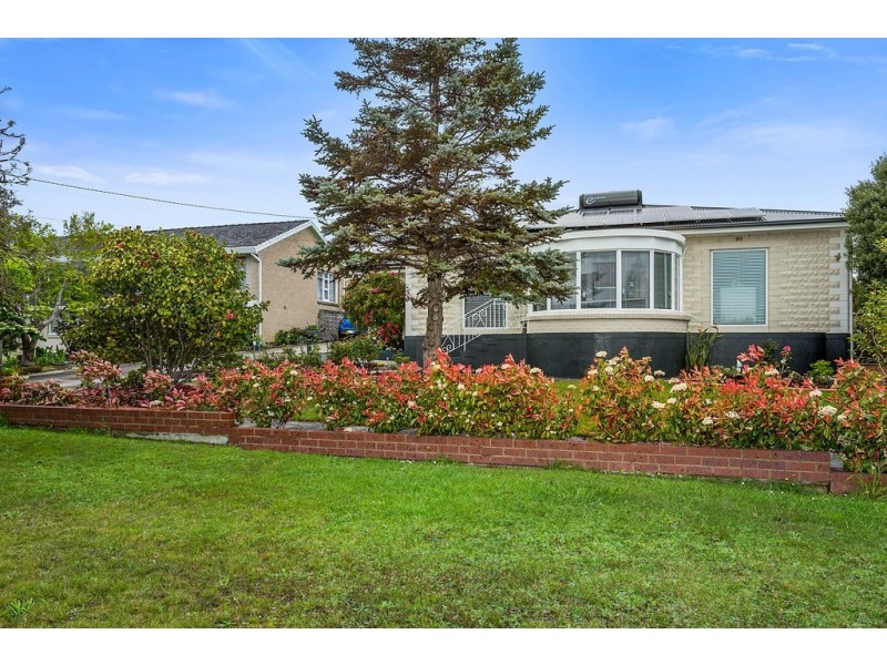 7 Garrett Street, Beauty Point TAS 7270