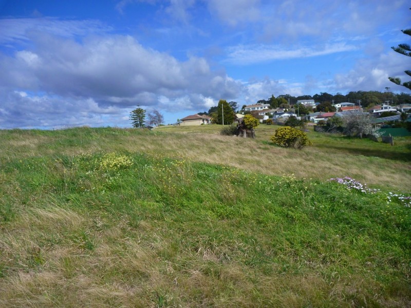 180 Oxford Street, Beauty Point TAS 7270