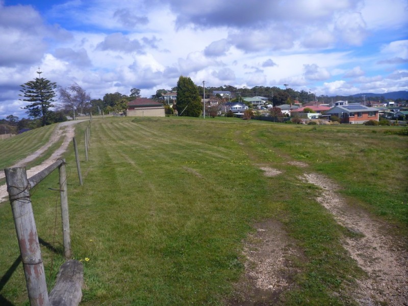 180 Oxford Street, Beauty Point TAS 7270