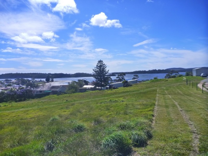 180 Oxford Street, Beauty Point TAS 7270
