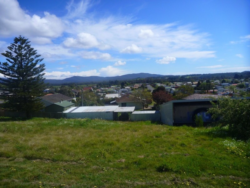 180 Oxford Street, Beauty Point TAS 7270