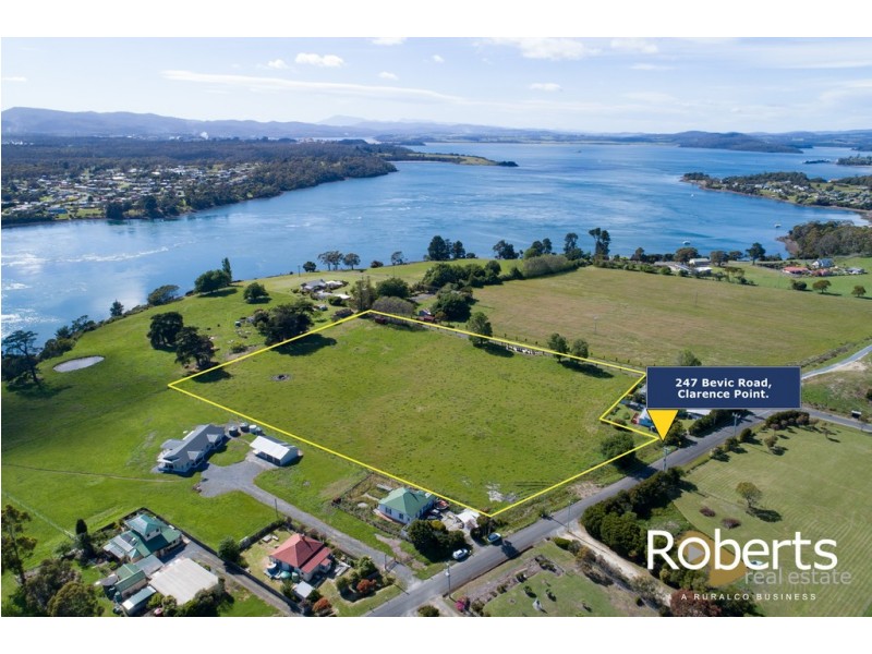 247 Bevic Road, Clarence Point TAS 7270